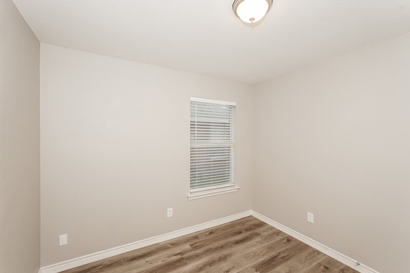 2,170/Mo, 433 Hanover St Burleson, TX 76028 Bedroom View 2