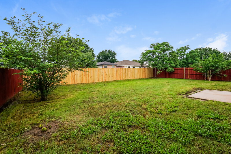 2,170/Mo, 433 Hanover St Burleson, TX 76028 Rear View