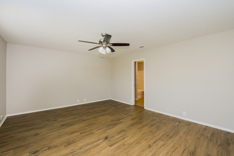 2,110/Mo, 4700 Rhone Dr Argyle, TX 76226 Main Bedroom View 2