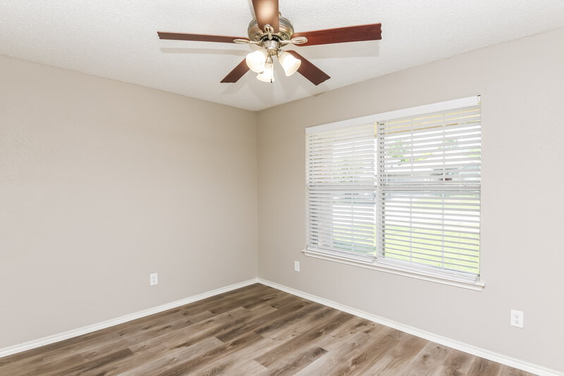2,050/Mo, 516 Tweeter Dr Fort Worth, TX 76108 Bedroom View