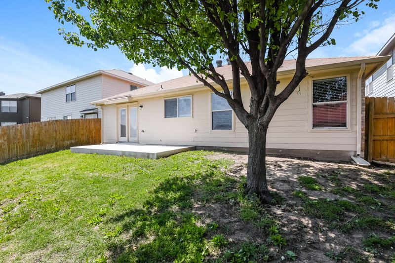 2,050/Mo, 516 Tweeter Dr Fort Worth, TX 76108 Rear View