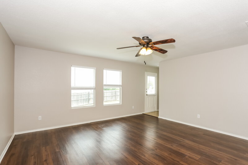 2,220/Mo, 14108 Sierra Vista Way Haslet, TX 76052 Living Room View