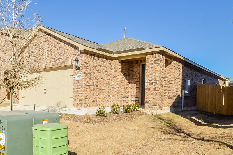 2,085/Mo, 1220 Princeton Hts Princeton, TX 75407 Front View