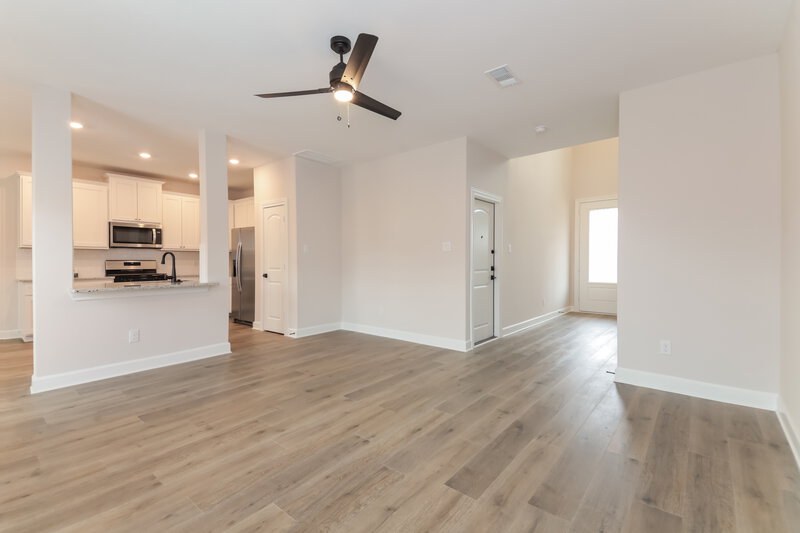 2,150/Mo, 1200 Princeton Hts Princeton, TX 75407 Living Room View 2