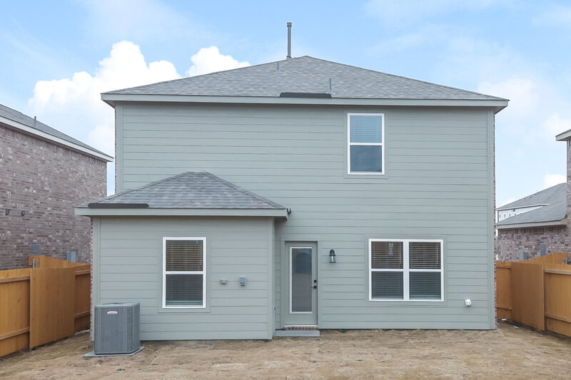 2,150/Mo, 1200 Princeton Hts Princeton, TX 75407 Rear View