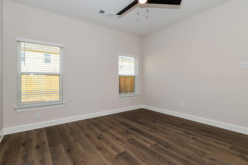 2,105/Mo, 1212 Princeton Hts Princeton, TX 75407 Main Bedroom View 2