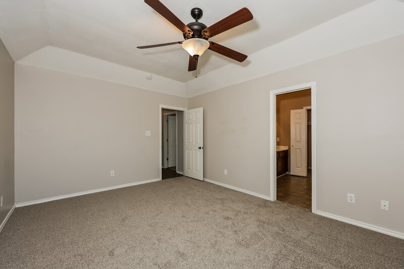 2,370/Mo, 1453 Ridgecreek Dr Lewisville, TX 75067 Main Bedroom View