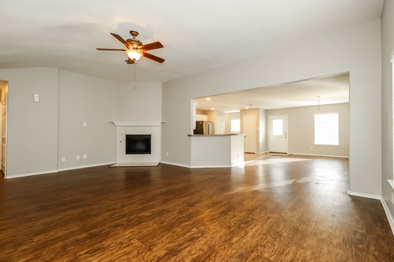 2,435/Mo, 2984 Thames Trl Fort Worth, TX 76118 Living Room View 2