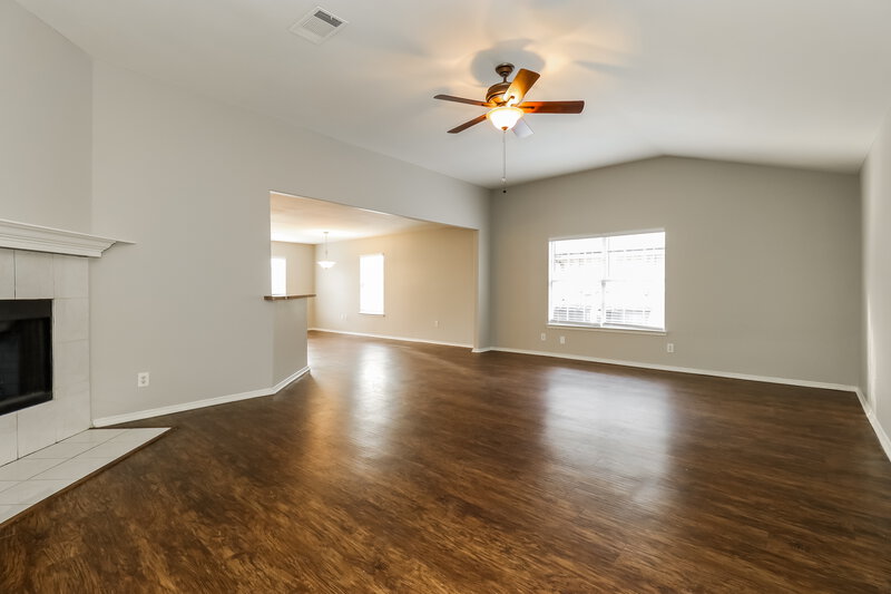 2,435/Mo, 2984 Thames Trl Fort Worth, TX 76118 Living Room View 3