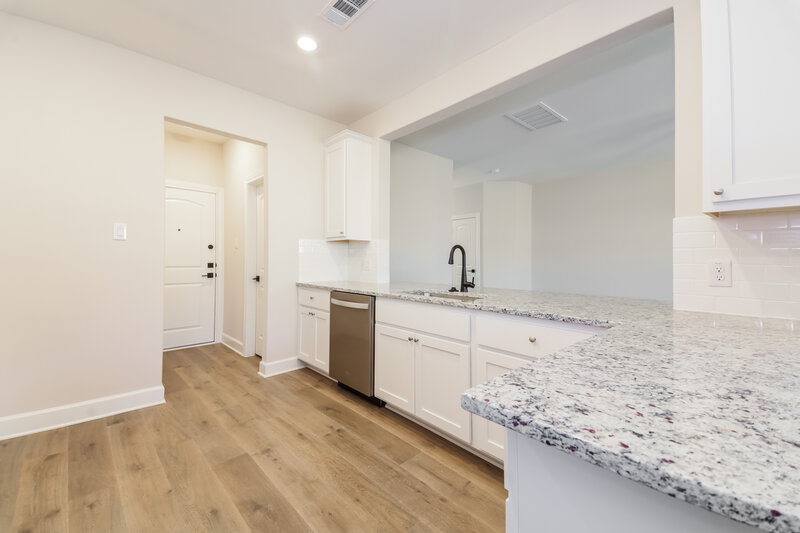 2,125/Mo, 1104 Princeton Hts Princeton, TX 75407 Kitchen View 3