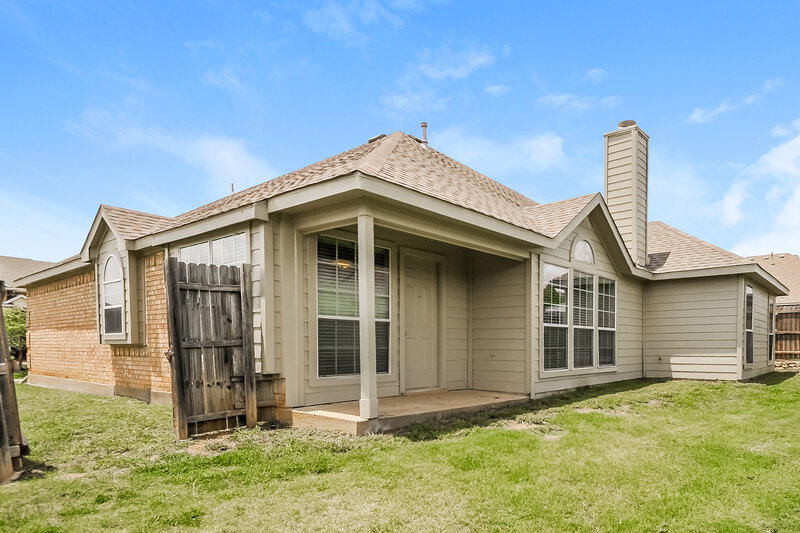 2,385/Mo, 7517 Creek Meadow Dr Fort Worth, TX 76123 Rear View