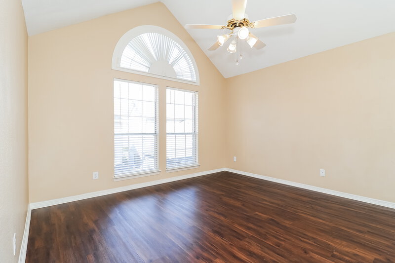 2,050/Mo, 18930 Ravenglen Ct Dallas, TX 75287 Main Bedroom View