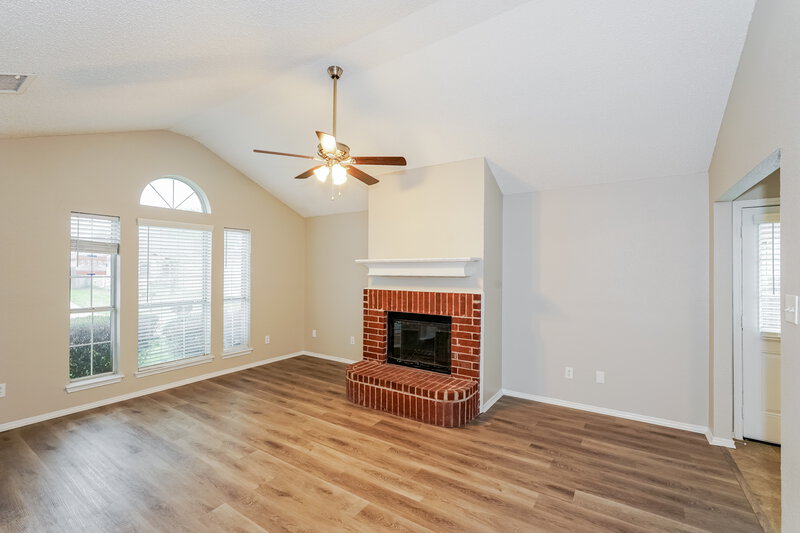 1,755/Mo, 8037 Cannonwood Dr Fort Worth, TX 76137 Living Room View 2