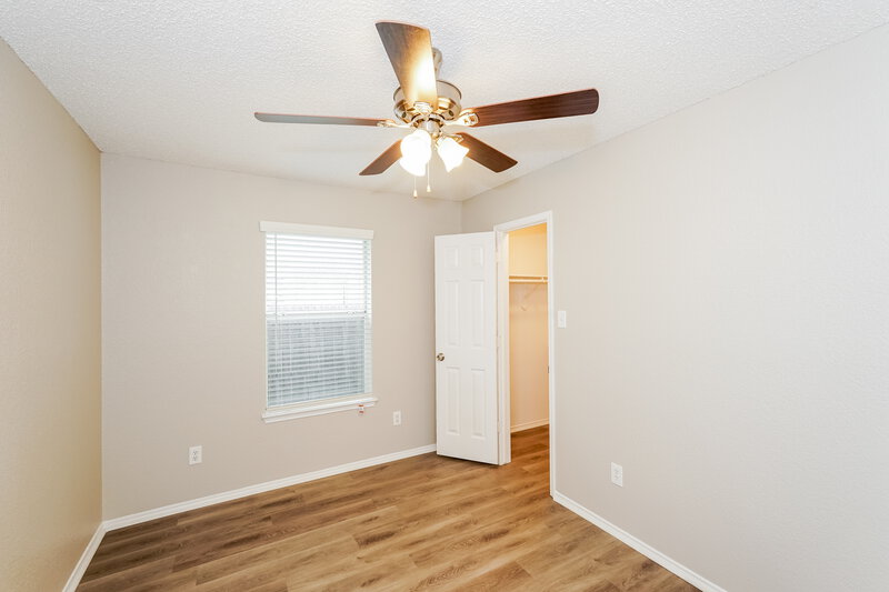 1,755/Mo, 8037 Cannonwood Dr Fort Worth, TX 76137 Bedroom View 2