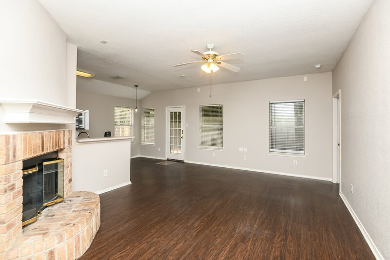 2,730/Mo, 6371 Riverwater Trl Fort Worth, TX 76179 Living Room View 2