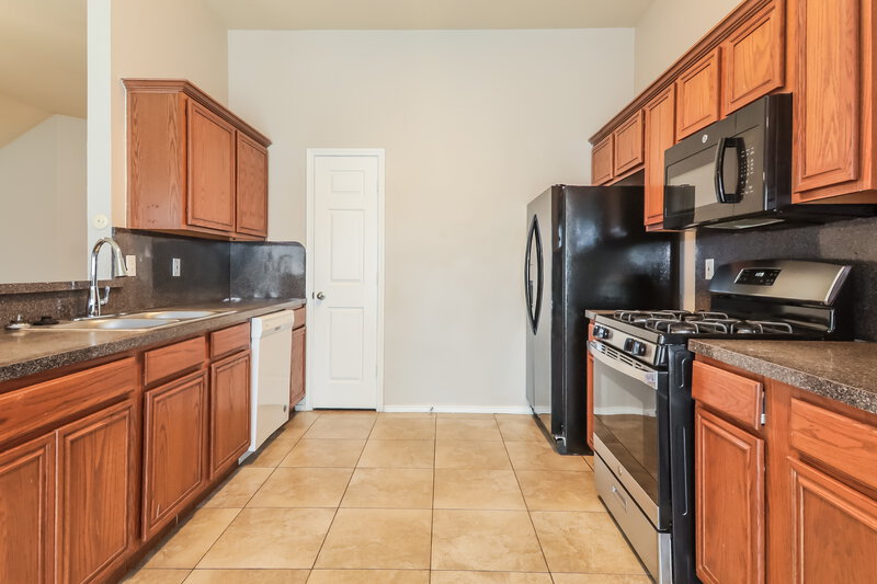 1,950/Mo, 133 Pinion Ln Rockwall, TX 75032 Kitchen View