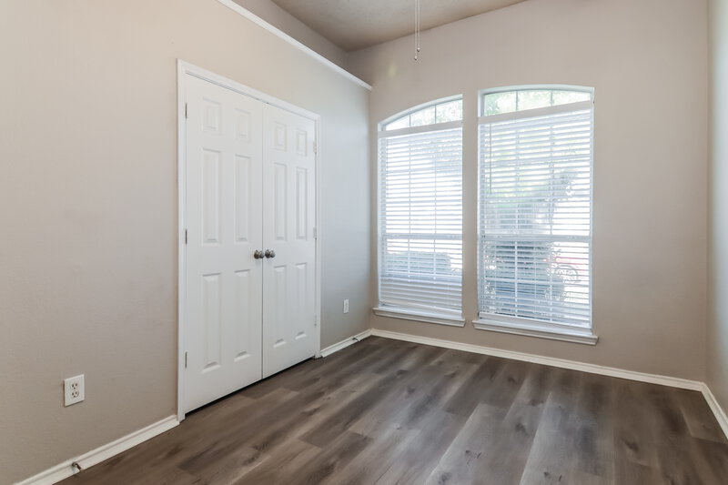 1,950/Mo, 133 Pinion Ln Rockwall, TX 75032 Bedroom View 3