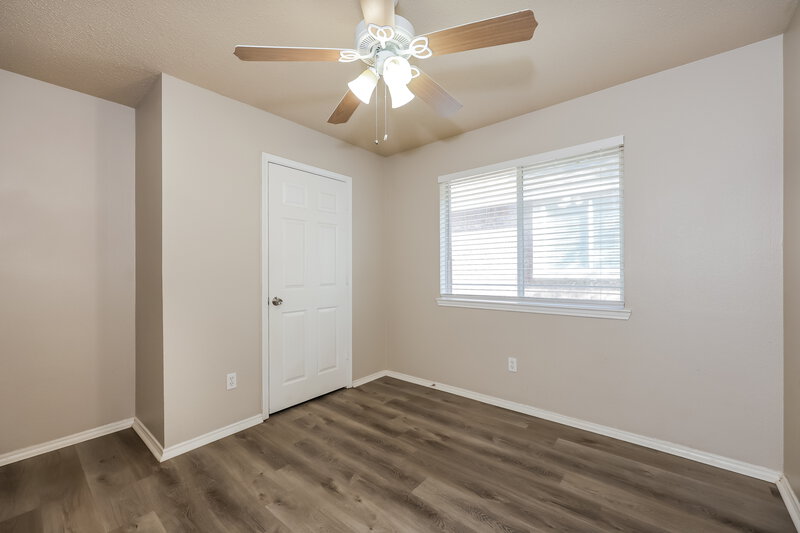 1,850/Mo, 133 Pinion Ln Rockwall, TX 75032 Bedroom View 2