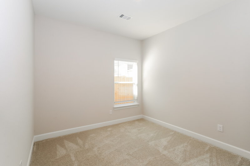 1,945/Mo, 1106 Princeton Hts Princeton, TX 75407 Bedroom View 3