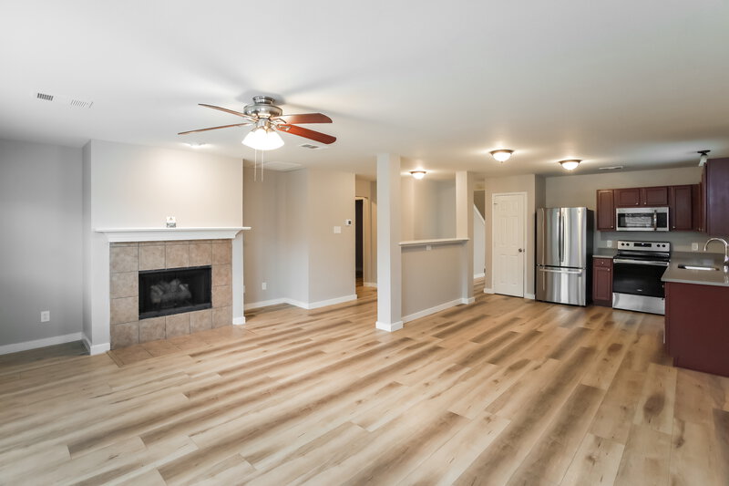 3,650/Mo, 2500 Briar Forest Dr Denton, TX 76210 Living Room View 2