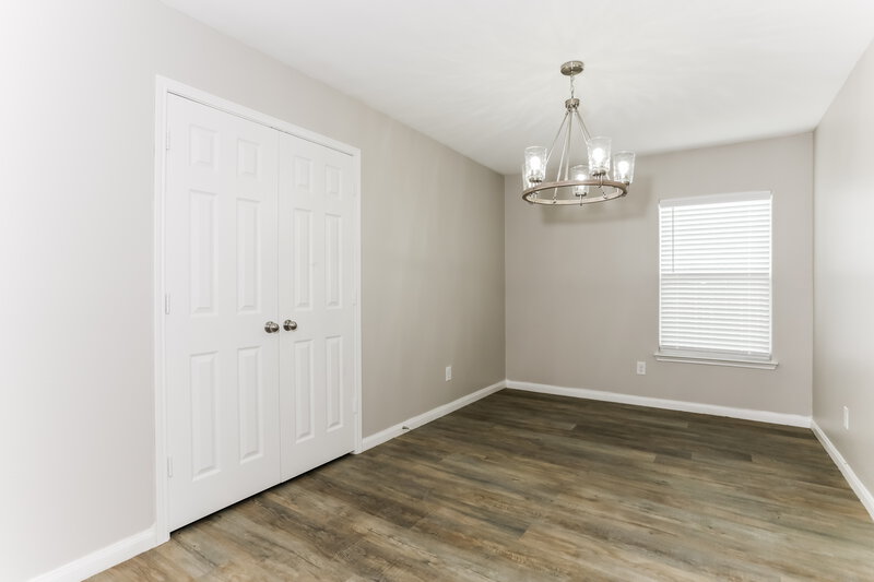 1,980/Mo, 10041 Silent Hollow Dr Fort Worth, TX 76140 Dining Room View