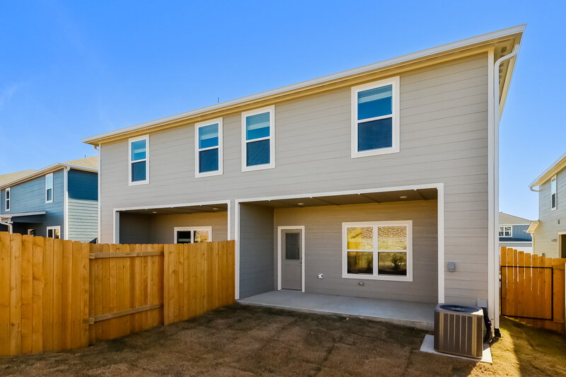 2,690/Mo, 218 Marsh Ln Princeton, TX 75407 Rear View