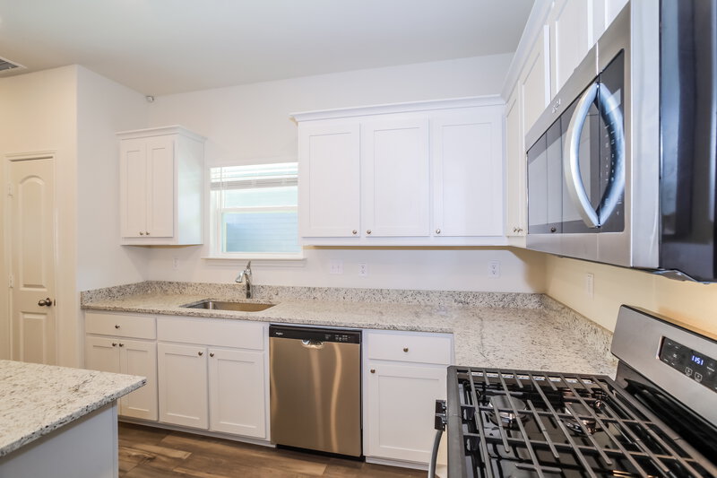 1,875/Mo, 220 Marsh Ln Princeton, TX 75407 Misc View 6