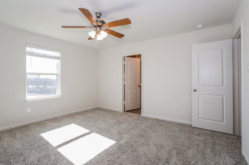 1,980/Mo, 213 Marsh Ln Princeton, TX 75407 Main Bedroom View 2