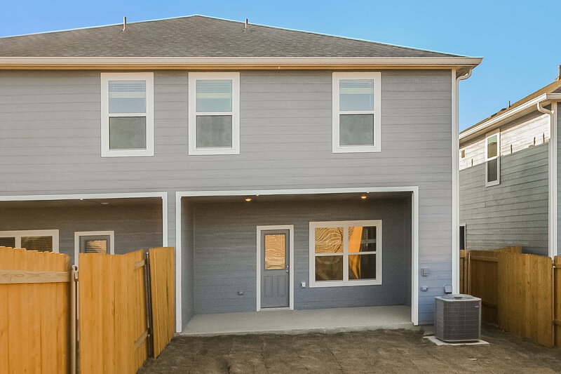 1,850/Mo, 210 Marsh Ln Princeton, TX 75407 Rear View