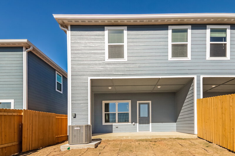 1,735/Mo, 215 Marsh Ln Princeton, TX 75407 Rear View