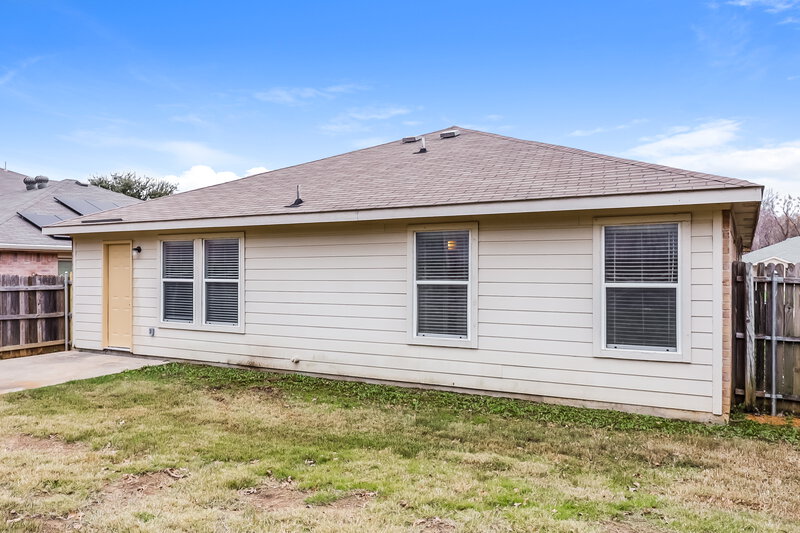 2,125/Mo, 7949 Meadow View Trl Fort Worth, TX 76120 Rear View