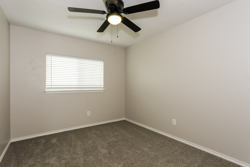 2,500/Mo, 629 Gibson St Cedar Hill, TX 75104 Bedroom View