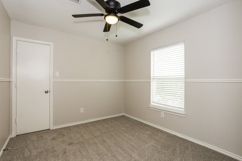2,500/Mo, 629 Gibson St Cedar Hill, TX 75104 Bedroom View 3