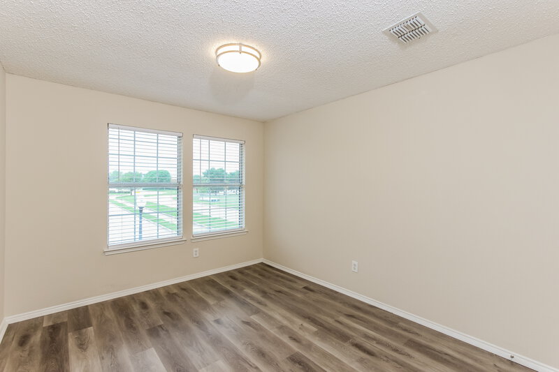 2,455/Mo, 2966 Marquis Ln Lancaster, TX 75134 Bedroom View 2