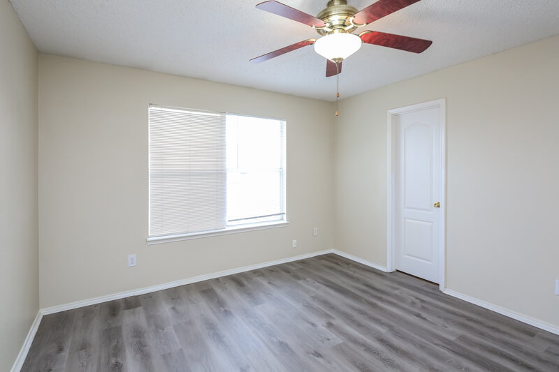 2,665/Mo, 1407 Stella Dr Lewisville, TX 75067 Main Bedroom View