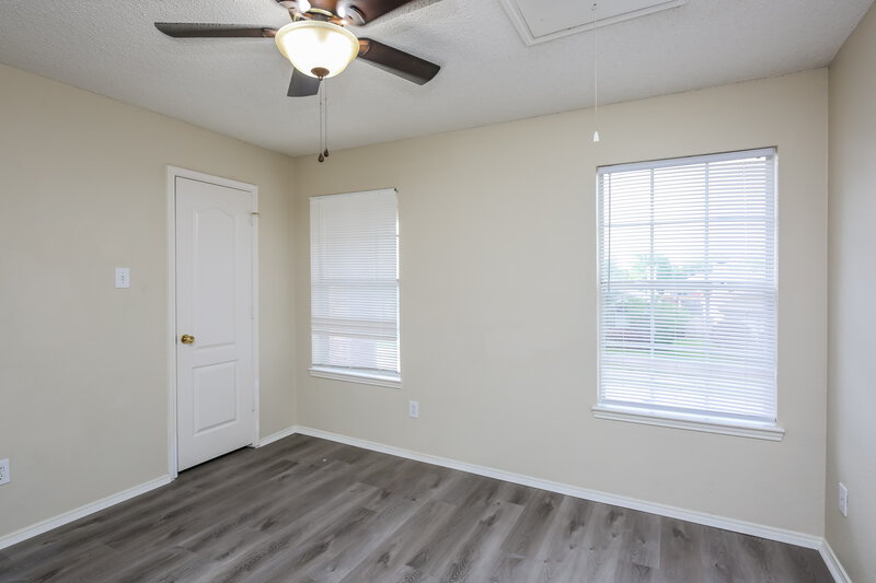 2,665/Mo, 1407 Stella Dr Lewisville, TX 75067 Bedroom View 5