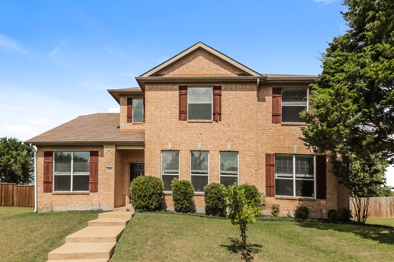 2,350/Mo, 2280 Timber Creek Dr Rockwall, TX 75032 External View