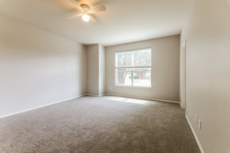 2,350/Mo, 2280 Timber Creek Dr Rockwall, TX 75032 Main Bedroom View