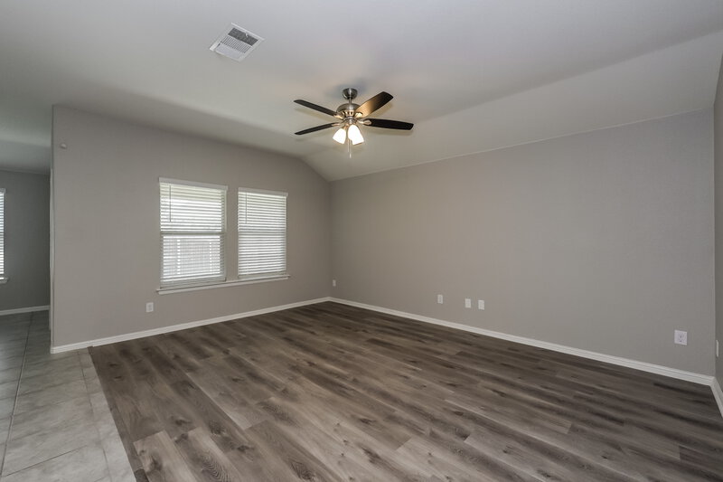 2,190/Mo, 10234 Fort Brown Trl Crowley, TX 76036 Living Room View