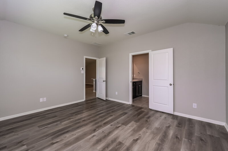 2,190/Mo, 10234 Fort Brown Trl Crowley, TX 76036 Main Bedroom View 2