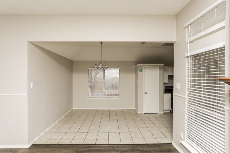 2,020/Mo, 317 W Glen Meadow Dr Glenn Heights, TX 75154 Misc View 5