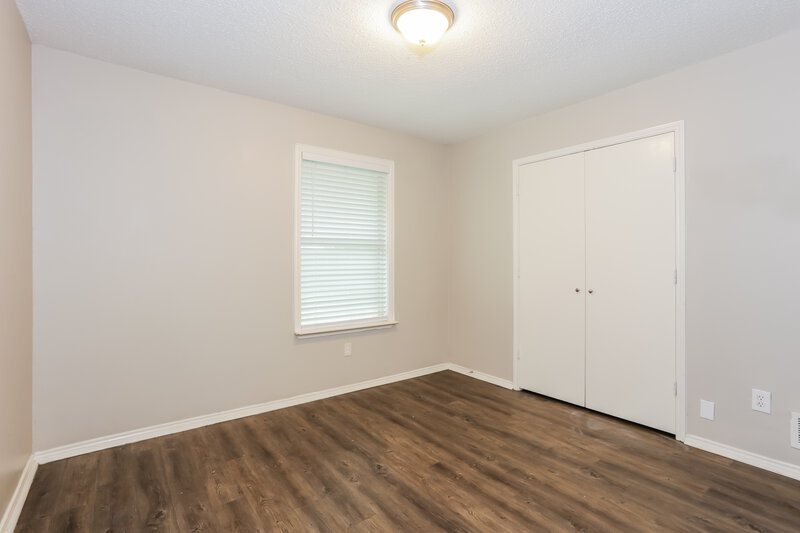 2,055/Mo, 317 W Glen Meadow Dr Glenn Heights, TX 75154 Bedroom View