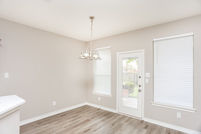 2,070/Mo, 5025 Indian Valley Dr Fort Worth, TX 76123 Dining Room View