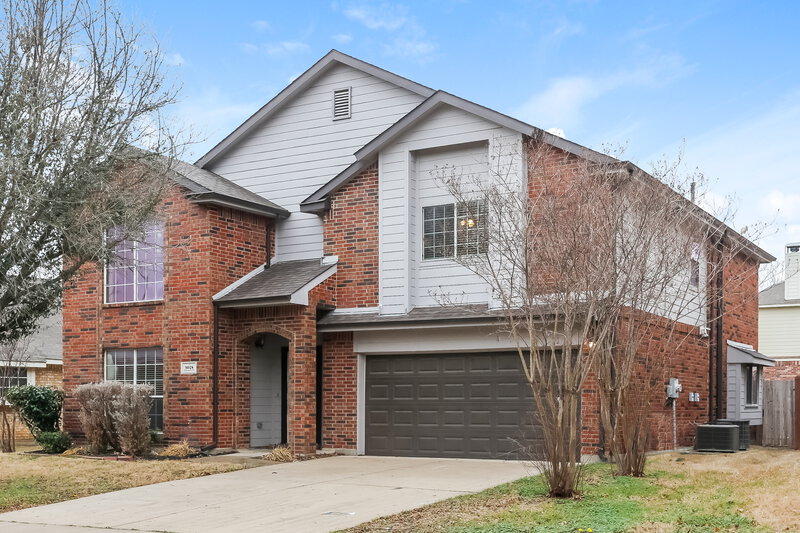 2,485/Mo, 9028 Nightingale Dr Fort Worth, TX 76123 Front View