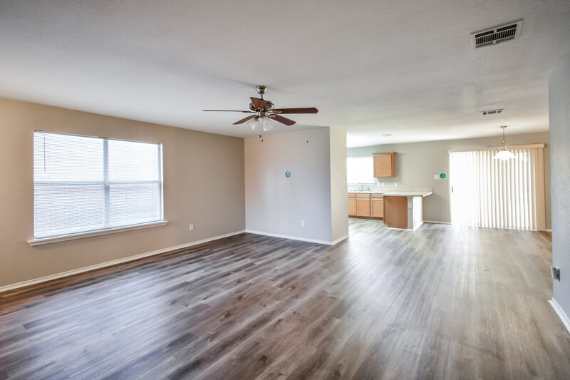 2,085/Mo, 9220 Saint Lucia Rd Fort Worth, TX 76123 Living Room View 2