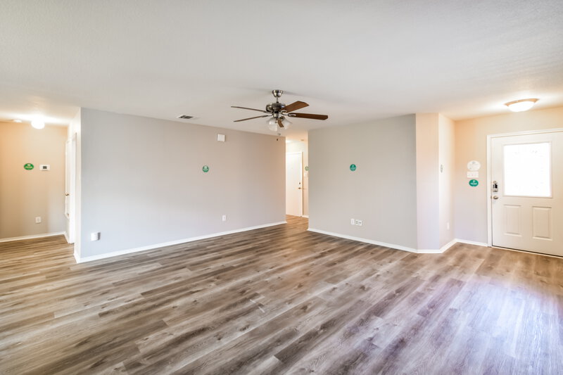 2,085/Mo, 9220 Saint Lucia Rd Fort Worth, TX 76123 Living Room View 4