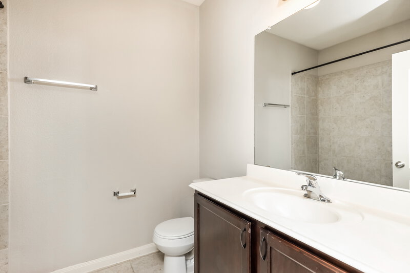 2,275/Mo, 924 Princewood Dr Denton, TX 76207 Bathroom View