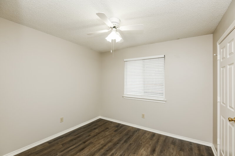 1,750/Mo, 5405 Turtle River Ct Fort Worth, TX 76137 Bedroom View