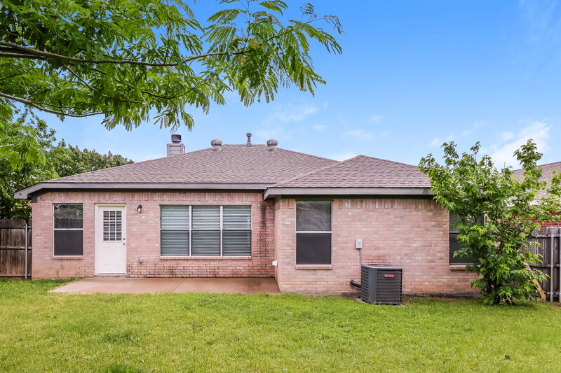 2,015/Mo, 2524 Ensenada Ln Fort Worth, TX 76108 Misc View 13