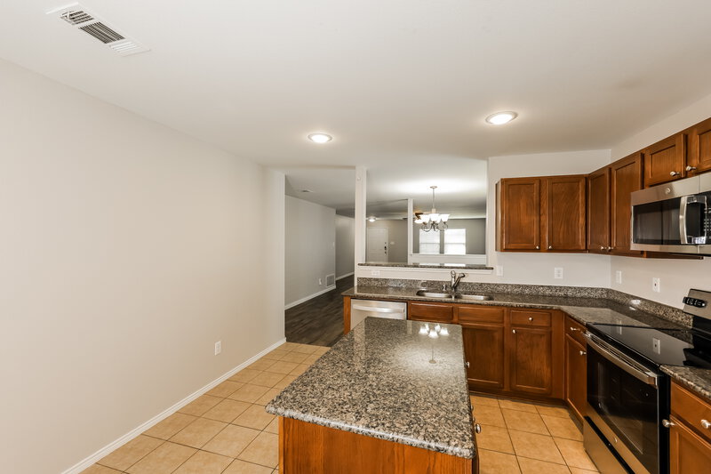 2,220/Mo, 8837 Irish Bend Dr Fort Worth, TX 76123 Kitchen View 3